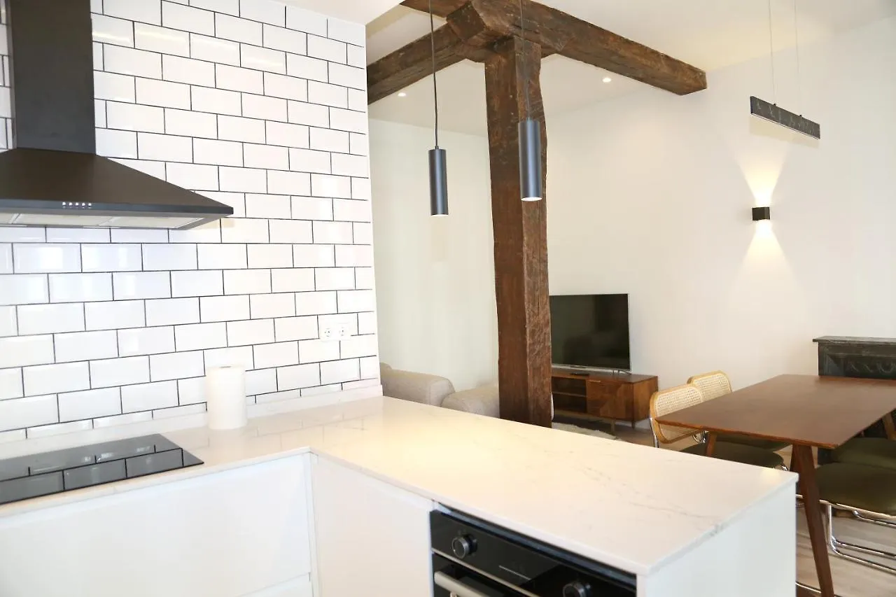 Apartamento Piso Boutique Frente Al Casco Viejo De Bilbao