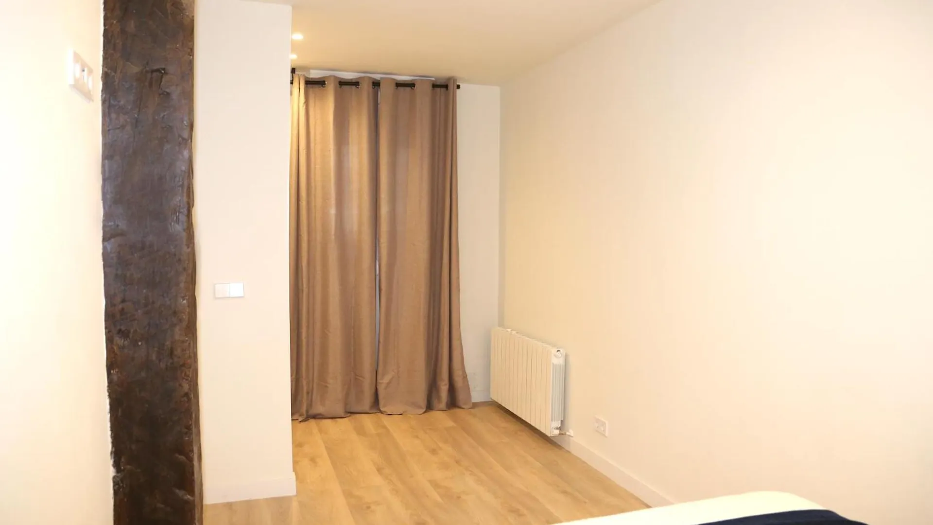 Apartamento Piso Boutique Frente Al Casco Viejo De Bilbao