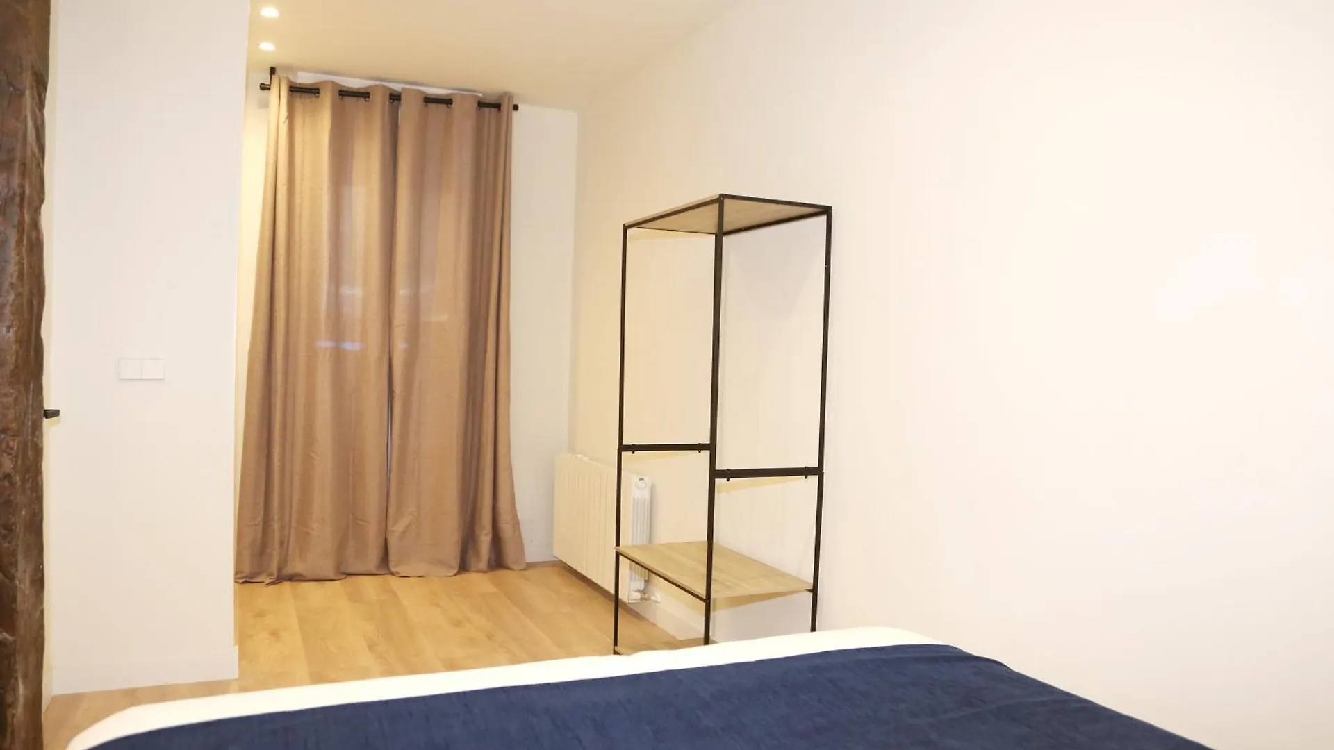 Apartamento Piso Boutique Frente Al Casco Viejo De Bilbao