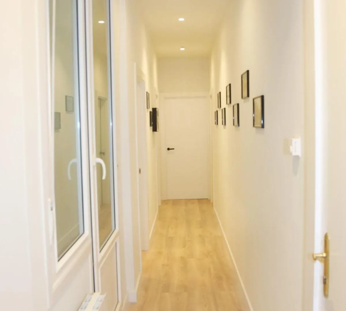 Apartamento Piso Boutique Frente Al Casco Viejo De Bilbao 0*,